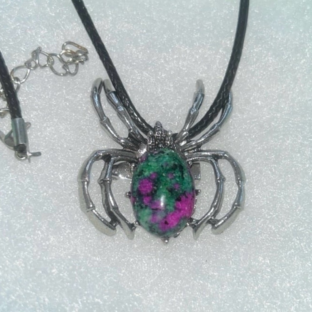 Gothic Ruby in Zoisite Spider Black 18-20" Necklace